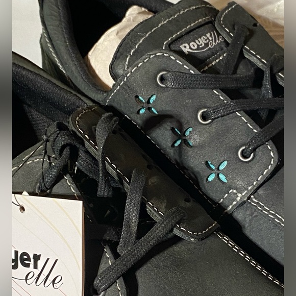 Woman’s Steel Toe Utility Shoe - Picture 3 of 8